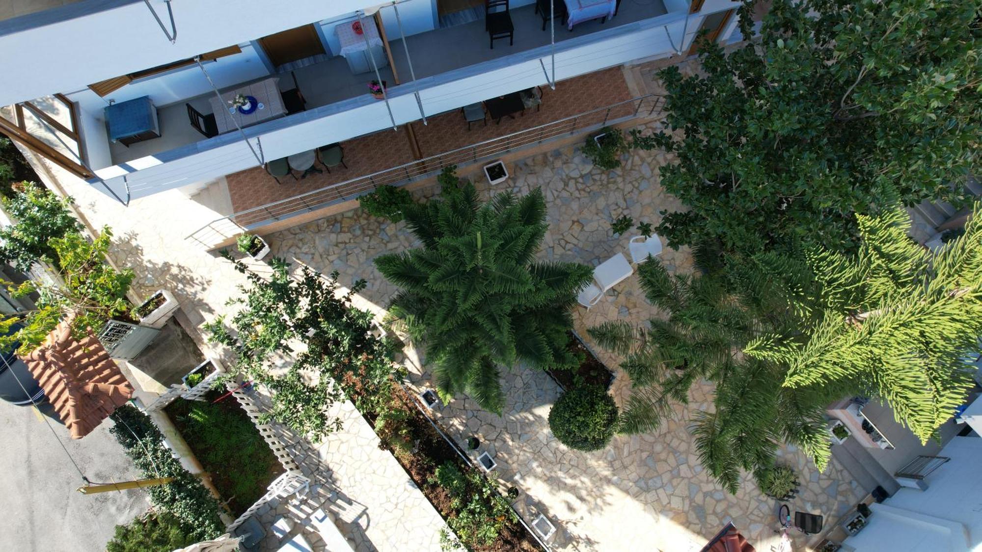 Hotel Chris Ksamil Exteriér fotografie